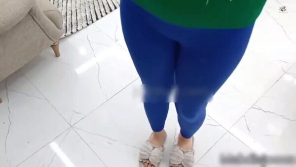 سكس محارم في الشقة بين بنت وولد عمها