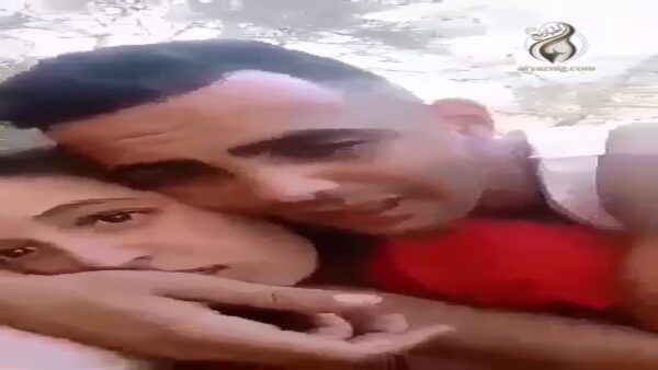 سكس جزائرية تصور وهي تتناك في الغابة وطايرة من الفرحة