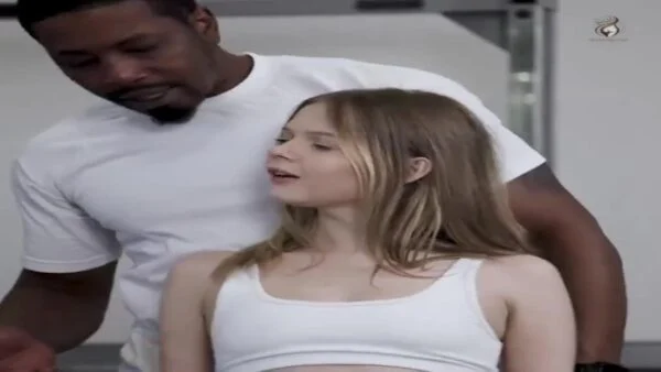 سكس أجنبي نودز مع زب أسمر كبير فيديو قصة طويلة