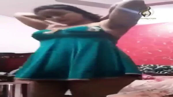 سكس مصري – عنتيل سهران مع مراته الجامدة جسمها صاروخ